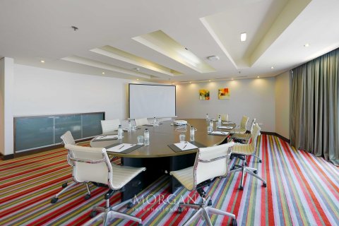 Office in Business Bay, Dubai, UAE 181.3 sq.m. № 597515