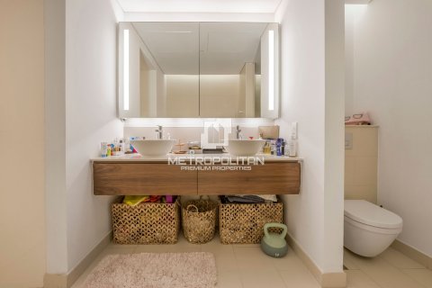 Dupleks u City Walk, Dubai, UAE 4 spavaćih soba, 273 m2 Br. 593368 - fotografija 28