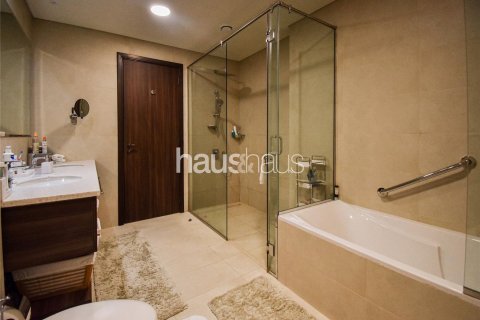 Appartamento in vendita a Dubai Media City, Dubai, EAU 2 camere da letto, 182 mq. № 625759 - foto 8