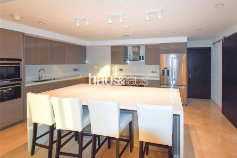 Apartment til salg i Jumeirah Beach Residence, Dubai, UAE 4 soveværelser, 264 kvm № 625760 - foto 6