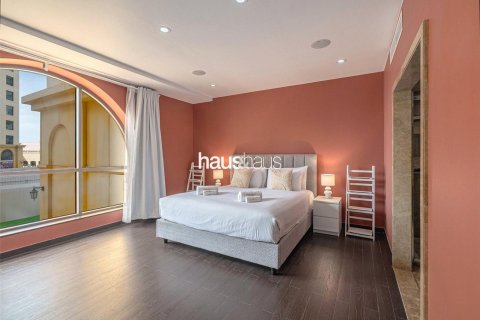 Apartment til salg i Jumeirah Beach Residence, Dubai, UAE 4 soveværelser, 264 kvm № 625760 - foto 15