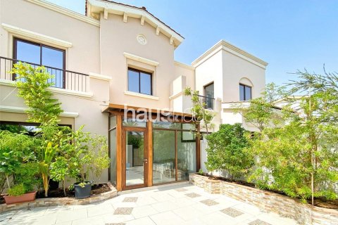 Vilă în Reem, Dubai, EAU 3 dormitoare, 218 mp.  №625631