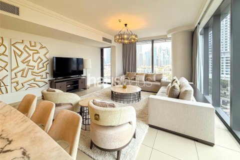 Apartman u gradu Downtown Dubai (Downtown Burj Dubai), UAE 3 spavaće sobe, 219 m2 Br. 626141 - Slika 4