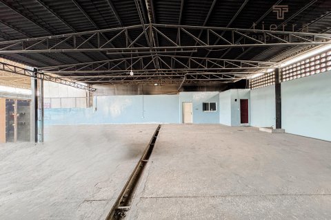 Raktárépület itt: Ras Al Khor, Dubai, EAE, 278.7 m², azonosító: 567171 - fénykép 3