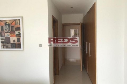 Huoneisto Dubai Marina, Dubai, Arabiemiraatit 2 makuuhuonetta, 137.2 m2 № 324576 - kuva 8