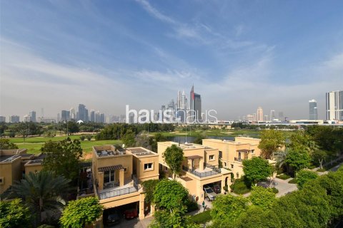 Dupleks asukohaga The Views, Dubai, AÜE: 3 magamistoaga, 340 m² Nr 626083