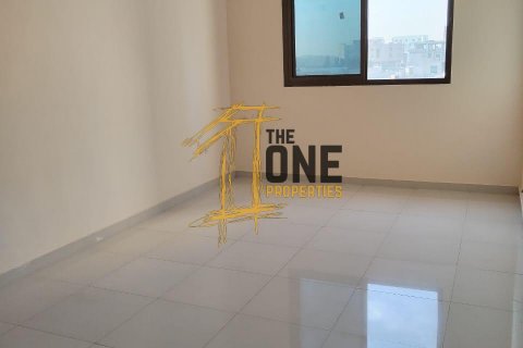 Prédio em Ajman, EAU 743.2 m2 № 584782