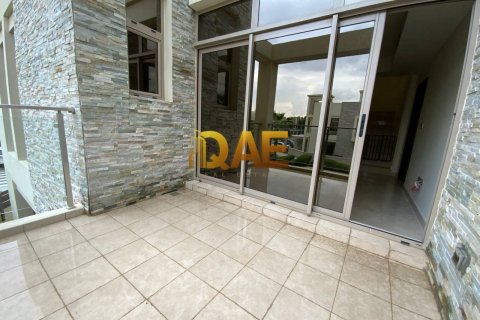 Таунхаус в Meydan Gated Community, Дубай, ОАЕ 3 спальні, 253.9м2 № 250032
