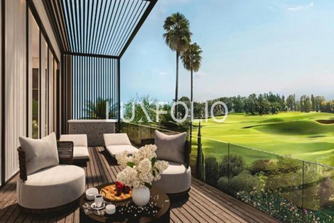 Villa in Jumeirah Golf Estates, Dubai, UAE 6 bedrooms, 226 sq.m. № 627877 - photo 2