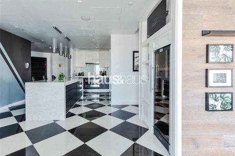Penthouse lakás itt: Dubai Marina, EAE, 4 hálószoba, 242 m², azonosító: 626885 - fénykép 11