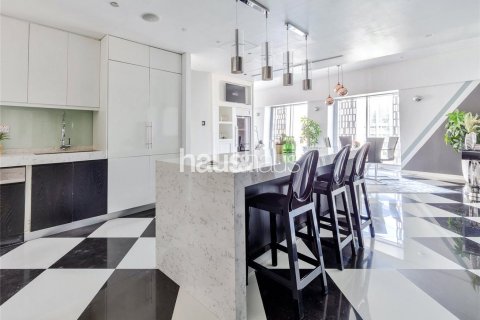 Penthouse lakás itt: Dubai Marina, EAE, 4 hálószoba, 242 m², azonosító: 626885 - fénykép 5