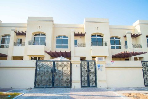 5 VILLAS asukohaga Al Qurm, Abu Dhabi, AÜE Nr 207458