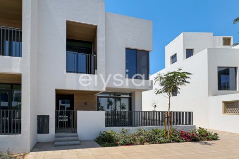 Villa in Arabian Ranches 3, Dubai, UAE 4 bedrooms, 266 sq.m. № 586097 - photo 10
