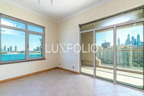 Dzīvoklis Palm Jumeirah, Dubaijā, AAE 3 istabas, 200 m2 Nr. 627573