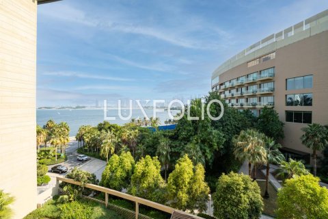 Appartamento in vendita a Palm Jumeirah, Dubai, EAU 2 camere da letto, 257 mq. № 627577 - foto 10