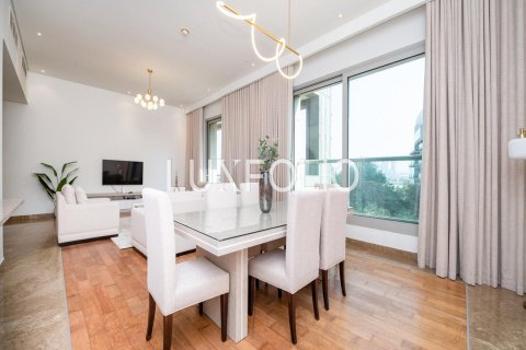 Appartamento in vendita a Palm Jumeirah, Dubai, EAU 2 camere da letto, 257 mq. № 627577 - foto 4