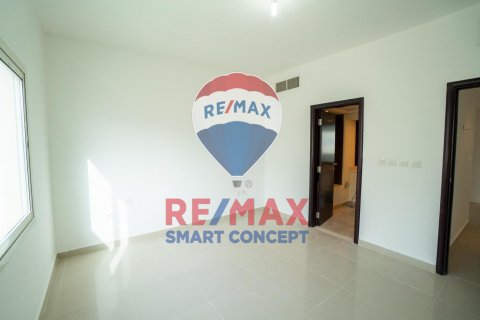 Villa te koop in Al Reef, Abu Dhabi, VAE 5 slaapkamers, 348.3 vr.m., nr 453511 - foto 7