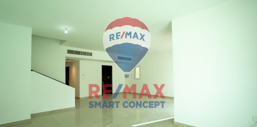 Villa in Al Reef, Abu Dhabi, VAE 5 slaapkamers, 348.3 vr.m. nr 453511
