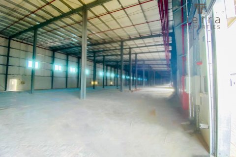 Lagerbyggnad i Al Quoz, Dubai, UAE 1450.2 kvm Nr. 481192
