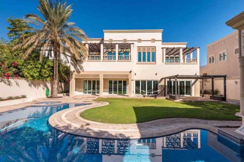Emirates Hills, Dubai, UAE의 EMIRATES HILLS - SECTOR R 번호 109556