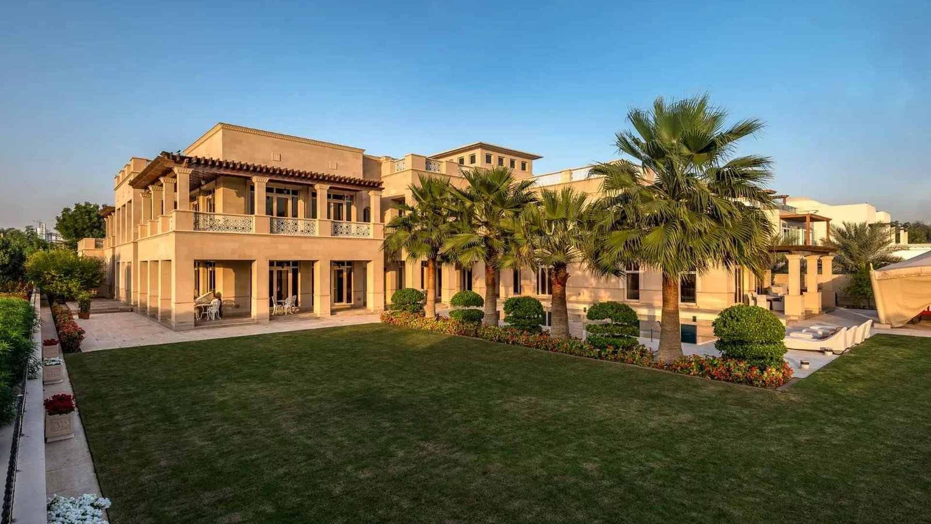 EMIRATES HILLS - SECTOR P