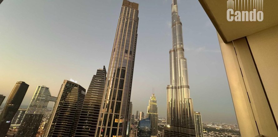 Huoneisto Downtown Dubai (Downtown Burj Dubai), Dubai, Arabiemiraatit 2 makuuhuonetta, 119.3 m2 № 610040