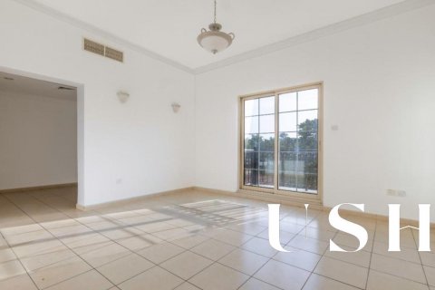 Βίλα σε Jumeirah Islands, Dubai, ΗΑΕ 4 υπνοδωμάτια, 1025 τ.μ. Αρ. 629134 - φωτογραφία 15