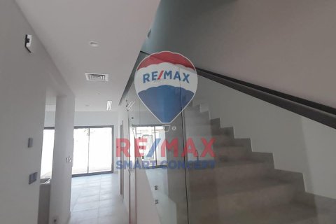 Kuća u nizu u Al Salam Street, Abu Dhabi, UAE 151 m2, 3 spavaćih soba Br. 503144