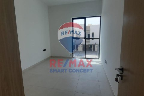 Townhouse til leje i Al Salam Street, Abu Dhabi, UAE 3 soveværelser, 151 kvm № 503144 - foto 5