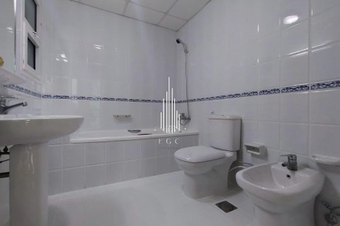 Διαμέρισμα σε Hamdan Street, Abu Dhabi, ΗΑΕ 3 υπνοδωμάτια, 213.7 τ.μ. Αρ. 576054 - φωτογραφία 19