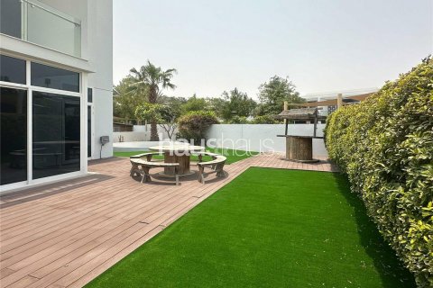 Casa urbana para arrendamento em Mudon, Dubai, EAU 4 quartos, 530 m2 № 626445 - foto 2