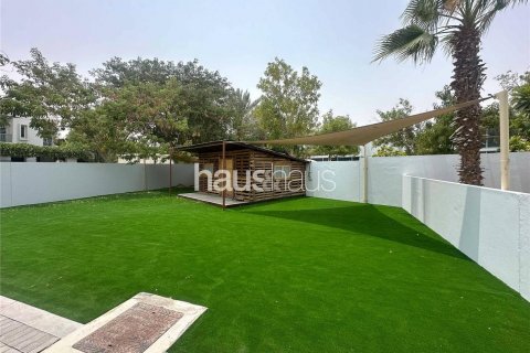 Casa urbana para arrendamento em Mudon, Dubai, EAU 4 quartos, 530 m2 № 626445 - foto 16