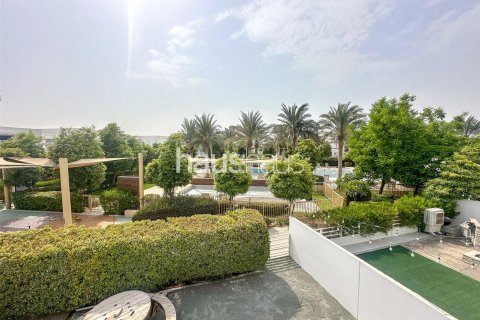 Casa urbana para arrendamento em Mudon, Dubai, EAU 4 quartos, 530 m2 № 626445 - foto 13