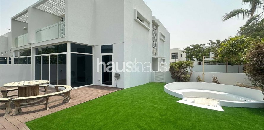 Casa urbana em Mudon, Dubai, EAU 4 quartos, 530 m2 № 626445