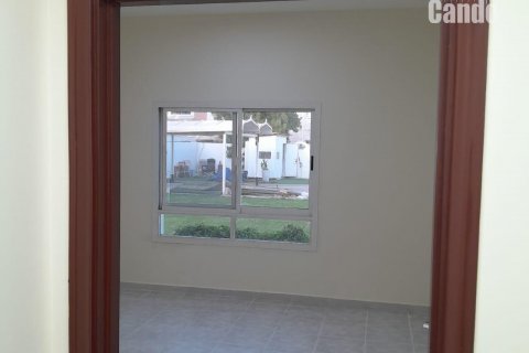 Villa à louer à Al Barsha, Dubai, EAU 5 chambres, 1393.5 m2 № 570591 - photo 12
