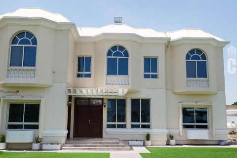 Villa à louer à Al Barsha, Dubai, EAU 5 chambres, 1393.5 m2 № 570591 - photo 7