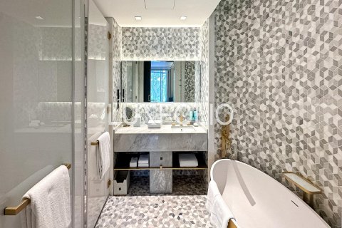 דירה למכירה ב Palm Jumeirah, Dubai, איחוד האמירויות  1 חדר, 55 מ"ר, מספר 627632 - תמונה 8