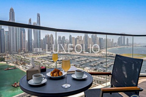 Leilighet i Dubai Harbour, Dubai, Emiratene 2 soverom, 107 kvm nr. 627552
