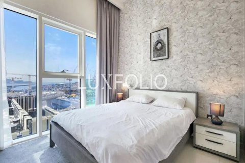 Apartment til salg i Dubai Harbour, Dubai, UAE 2 soveværelser, 106 kvm № 627553 - foto 12