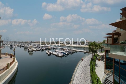 Apartment i Palm Jumeirah, Dubai, UAE 1 værelse, 51 kvm № 628031