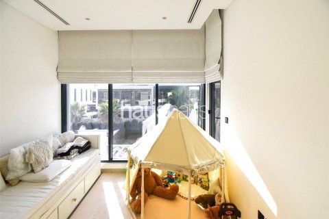 Jumeirah Golf Estates, Dubai, संयुक्त अरब अमीरात में टाउनहाउस, 4 बेडरूम, 320 वर्ग मीटर, संख्या 626895 - फ़ोटो 9