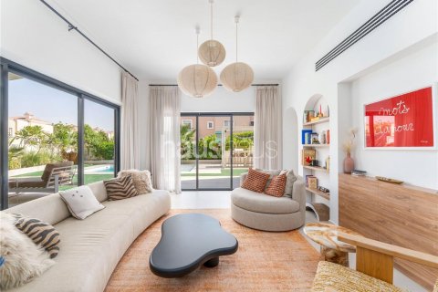 Вилла Арабиан Ранчес, Дубай, БАӘ-да 3 жатын бөлмелер, 279 м² № 625845 - фото 2