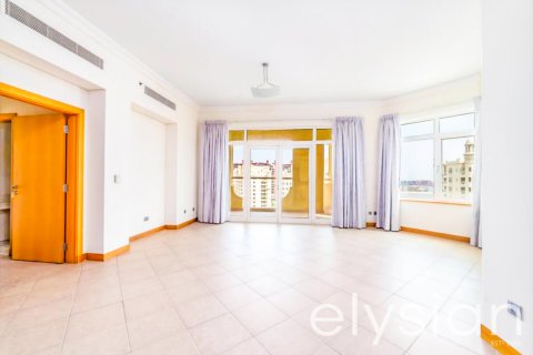Apartment sa Palm Jumeirah, Dubai, UAE 3 silid-tulugan, 206 sq.m. № 586294