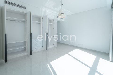 Apartmán v Jumeirah Beach Residence, Dubai, SAE 3 spálne, 190 m2 č. 586054 - Fotografia 14