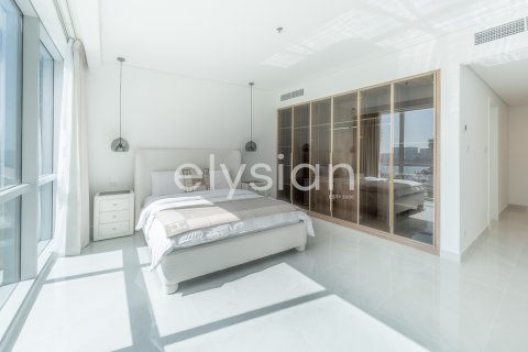 Apartmán v Jumeirah Beach Residence, Dubai, SAE 3 spálne, 190 m2 č. 586054 - Fotografia 15