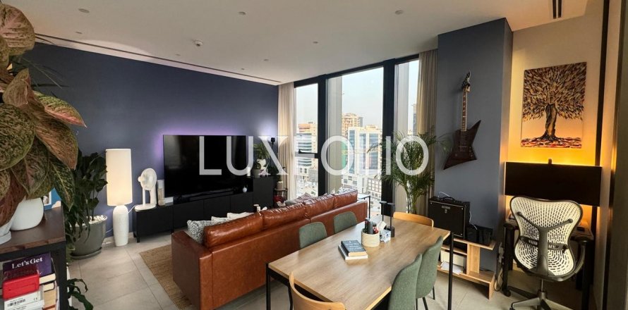 דירה ב Business Bay, Dubai, איחוד האמירויות 2 חדרי שינה, 136 מ"ר מספר 627847