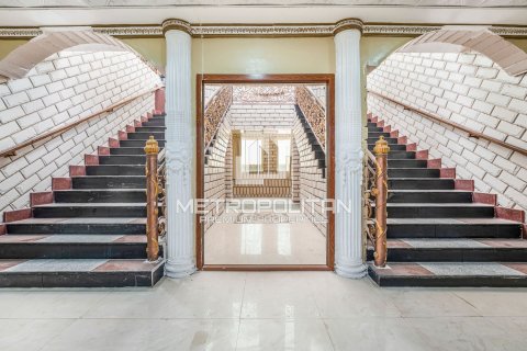 Vila v Ras Al Khaimah, SAE 8 spální, 1363 m2 č. 444036 - Fotografia 10