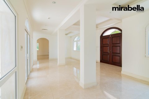 Vila di Jumeirah Golf Estates, Dubai, UAE 6 bilik tidur, 1262.3 meter persegi № 359543 - foto 7