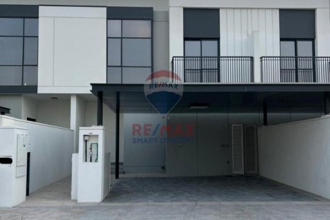 Al Furjan, Dubai, BAE’de kiralık sıra ev 3 yatak odası, 254.9 m² No 590758 - fotoğraf 3
