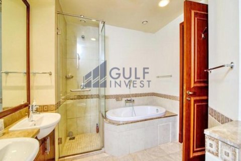 Apartman u Palm Jumeirah, Dubai, UAE 2 spavaćih soba, 179 m2 Br. 114170 - fotografija 13